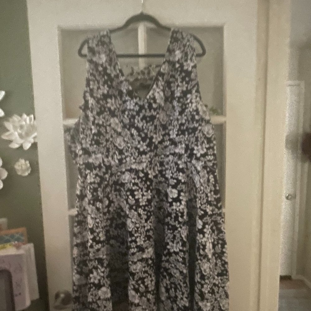 V-neck, with Strappy detail, Sleeveless Summer Skater Dress.